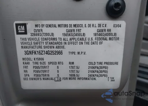 2004 Chevrolet Suburban 1500 Z71 z USA, uszkodzony, nr VIN 3GNFK16Z74G252966